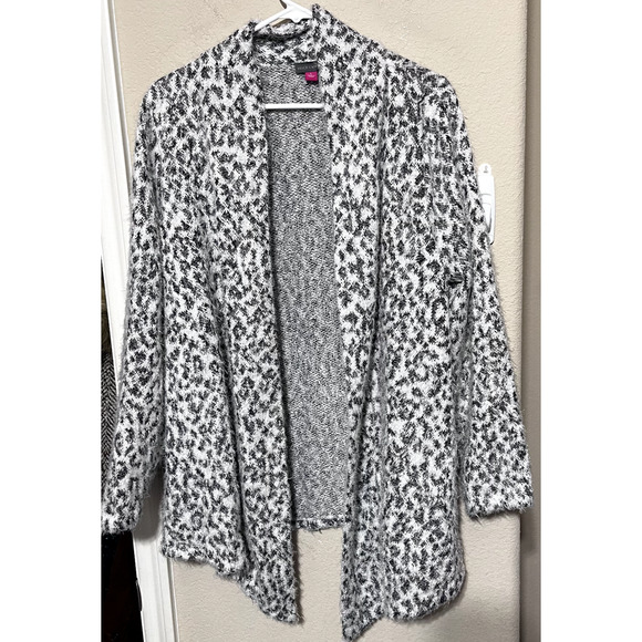 Vince Camuto Sweater Cardigan Womens L Soft Fuzzy Open Snow Leopard Eyelash - Picture 1 of 7